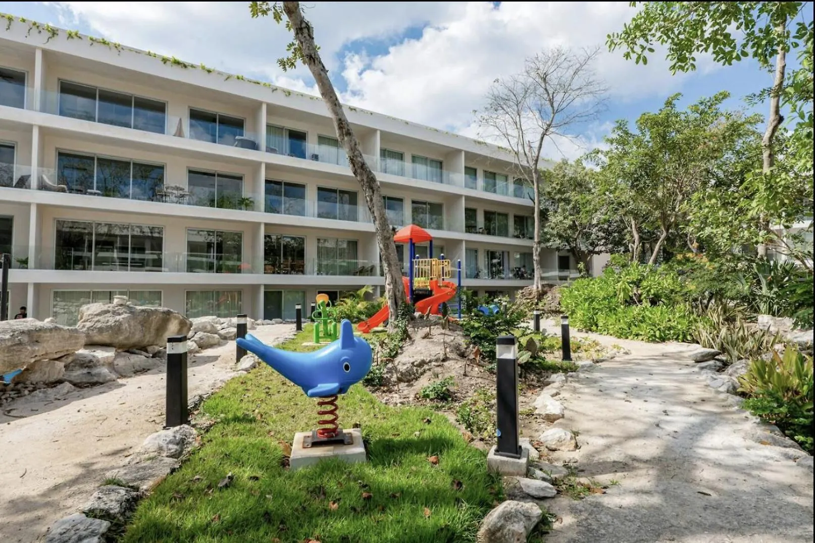 Appartamento Modern Playacar Condo With Poolside Views & Nature Playa del Carmen