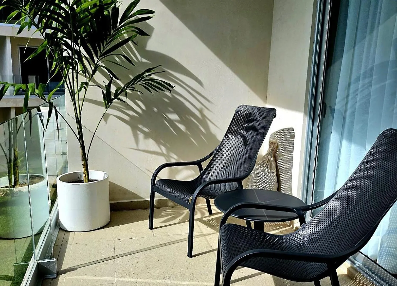 Modern Playacar Condo With Poolside Views & Nature Playa del Carmen